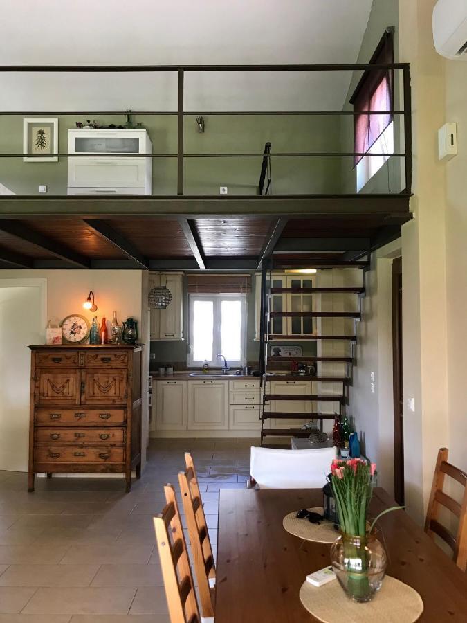 Plane Tree House Apartment Макри Екстериор снимка